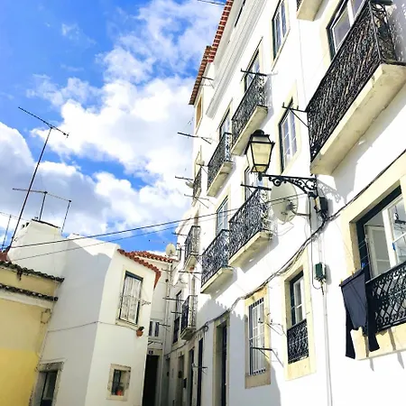 Alfama Апартаменти